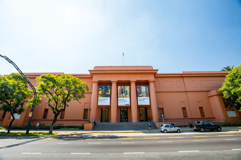 Museo Nacional de Bellas Artes (fine arts museum)